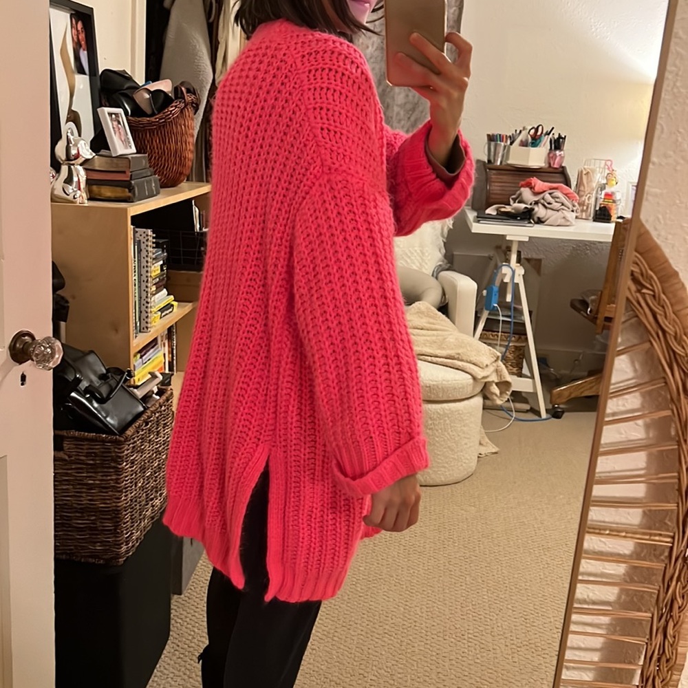 Silence + Noise Neon Pink Chunky Ally Cardigan Urban Outfitters - Picture 12 of 13